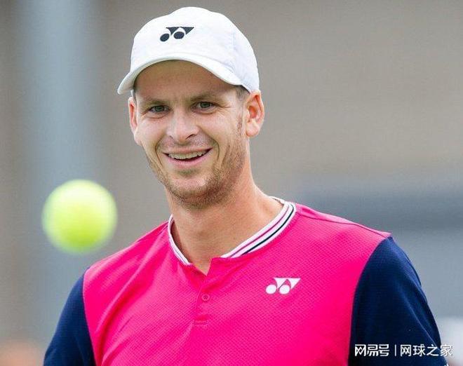 理层陷入困 理层陷入困